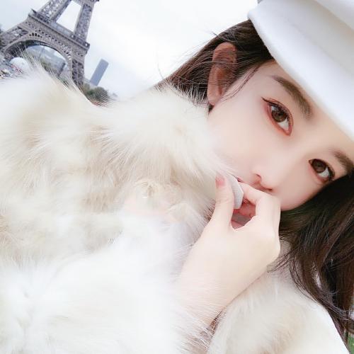 内塔尼亚胡妻子诉苦:就因为是总理的孩子,我家孩子遭受了打骂