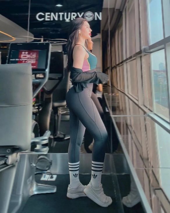 葛海蛟会见伦敦金融城市长兰淑安爵士