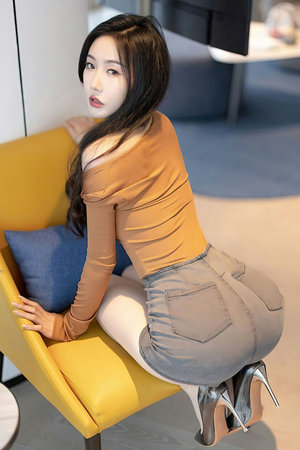31岁女星闪嫁大25岁富豪 婚礼现场照曝光