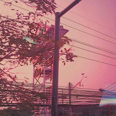 学生穿过人群抱起将上台领誓班主任