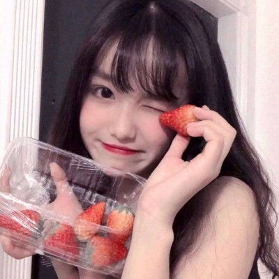 粉妆女孩