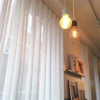 A股收评:沪指涨1.3%!光纤、电力股掀涨停潮,油气股低迷