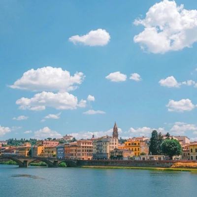 AI驱动半导体产业升级 产业链多环节迎新机遇