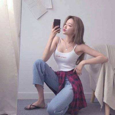 亚新网站截图